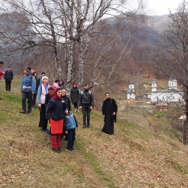 Pe munte, spre Pătrunsa