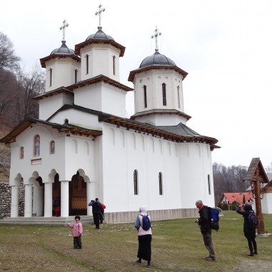 Sfânta Mănăstire Pătrunsa