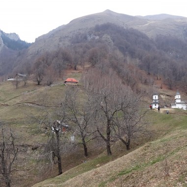 Pe munte, spre Pătrunsa